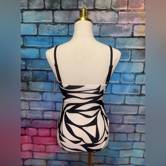 NWT Sanctuary Black and Cream One Piece Swimsuit - Picture 3 of 3